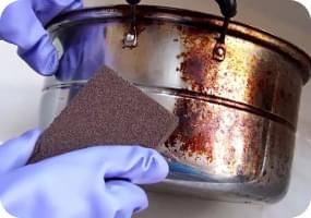 Не оставляет разводов